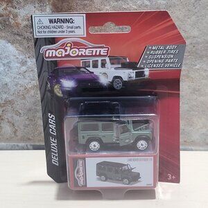 Majorette Land Rover Defender 110 Diecast Model Car Deluxe Cars Series 2023